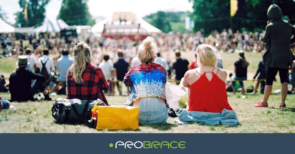 Zwartecross Festival Blessures Lopen Wandelen Feesten Ondersteuning Vermoeidheid Knie Enkel Voeten Steunzolen Probrace Brace