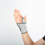 E Life Neopreen Polsbandage Verstelbaar Met Klittenbandsluiting